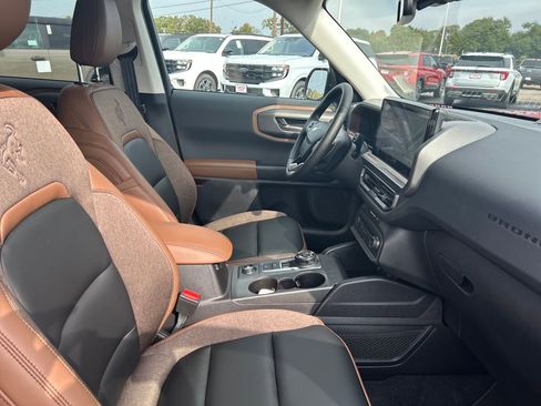 New 2025 Ford Bronco Sport Outer Banks w/ Outer Banks Tech Package+ image 29