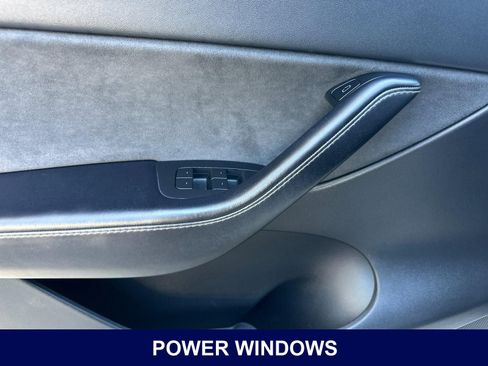 Used 2021 Tesla Model Y Performance AWD/4WD image 11