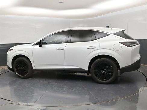 New 2025 Nissan Murano SV image 6