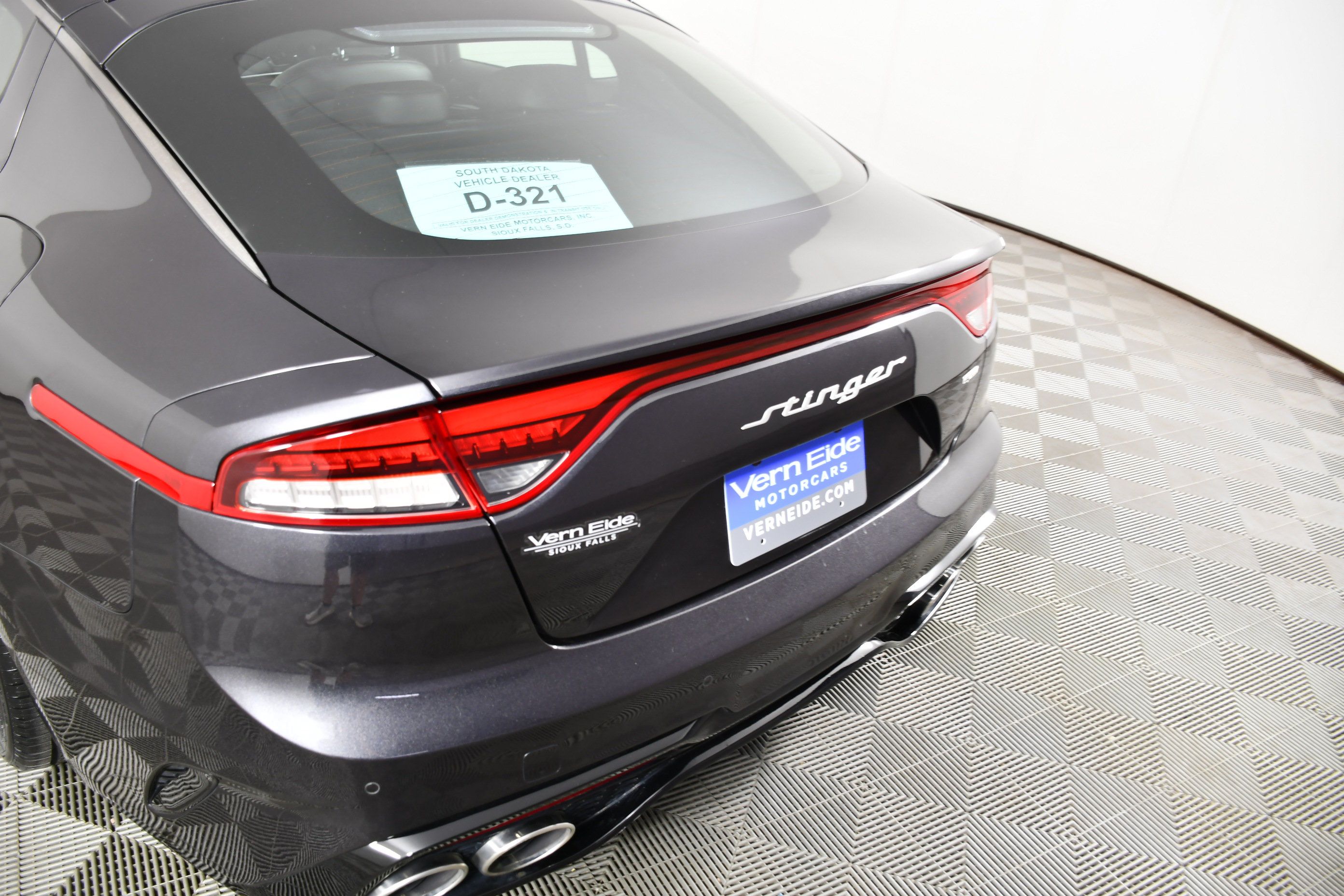 Used 2023 Kia Stinger GT-Line w/ Sun & Sound Package AWD/4WD image 15
