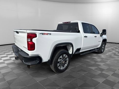 Used 2022 Chevrolet Silverado 2500 Custom w/ Custom Value Package image 7