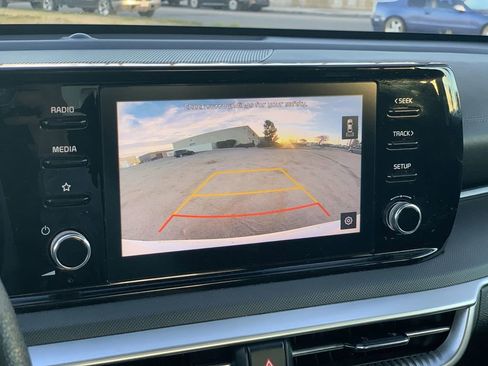 Used 2023 Kia K5 LXS image 12