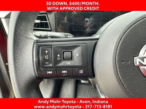 Used 2025 Nissan Kicks SV AWD/4WD image 15