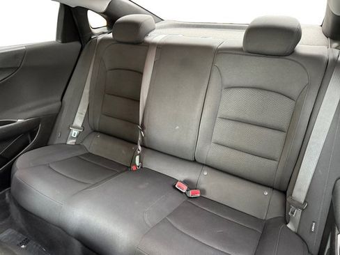 Used 2022 Chevrolet Malibu LS FWD image 11