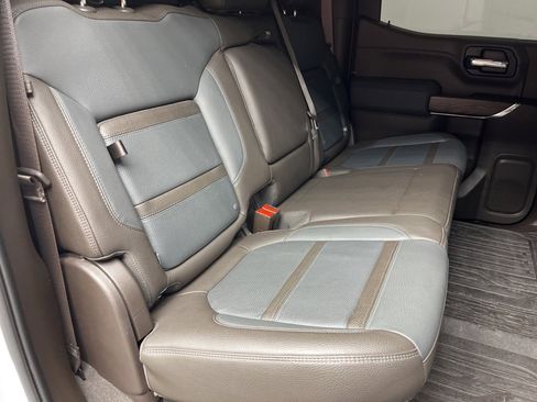 Used 2020 GMC Sierra 1500 Denali w/ Denali Ultimate Package image 18