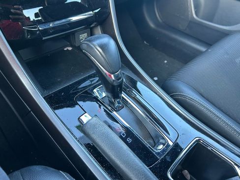 Used 2017 Honda Accord Sport image 30