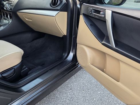 Used 2010 MAZDA MAZDA3 s Sport image 17