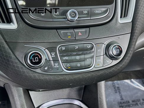 Used 2024 Chevrolet Malibu LT FWD image 22