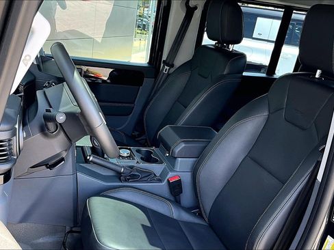 Used 2025 INEOS Grenadier AWD/4WD image 25