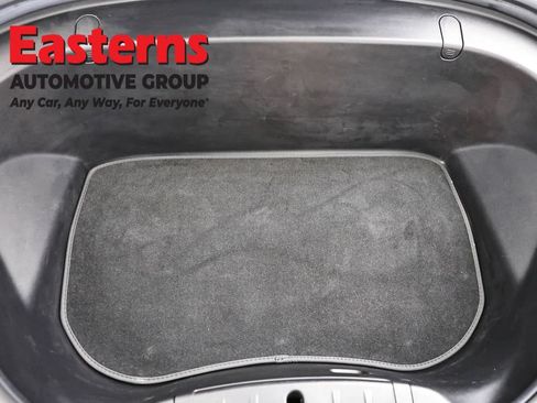 Used 2018 Tesla Model 3 Mid Range RWD image 7
