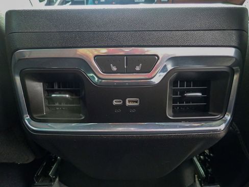 Used 2024 GMC Sierra 2500 Denali Ultimate w/ Max Trailering Package AWD/4WD image 26