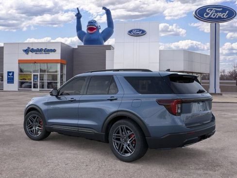 New 2026 Ford Explorer ST-Line w/ ST-Line Street Pack AWD/4WD image 5