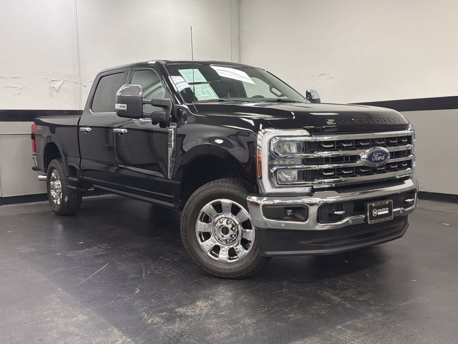 Used 2024 Ford F250 King Ranch w/ Chrome Package AWD/4WD image 2