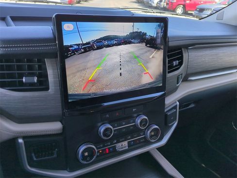 Certified 2024 Ford Expedition Max Limited image 21