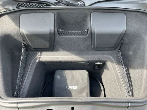 Used 2017 Audi R8 V10 image 30