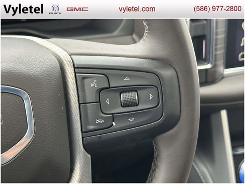 Used 2023 GMC Yukon Denali image 27