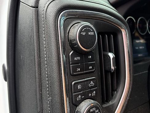 Used 2023 Chevrolet Silverado 2500 LT w/ Z71 Sport Edition image 9