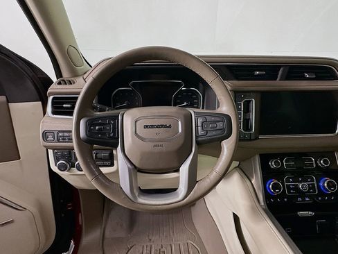 Used 2021 GMC Yukon Denali w/ Denali Ultimate Package image 15