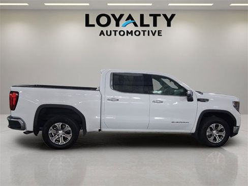 Used 2025 GMC Sierra 1500 SLT image 6