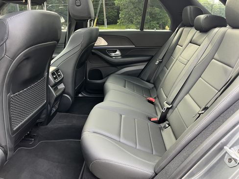 Certified 2025 Mercedes-Benz GLE 450e 4MATIC image 44
