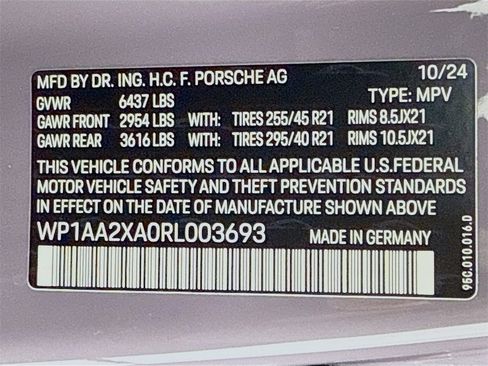 Used 2024 Porsche Macan 4 Electric image 34