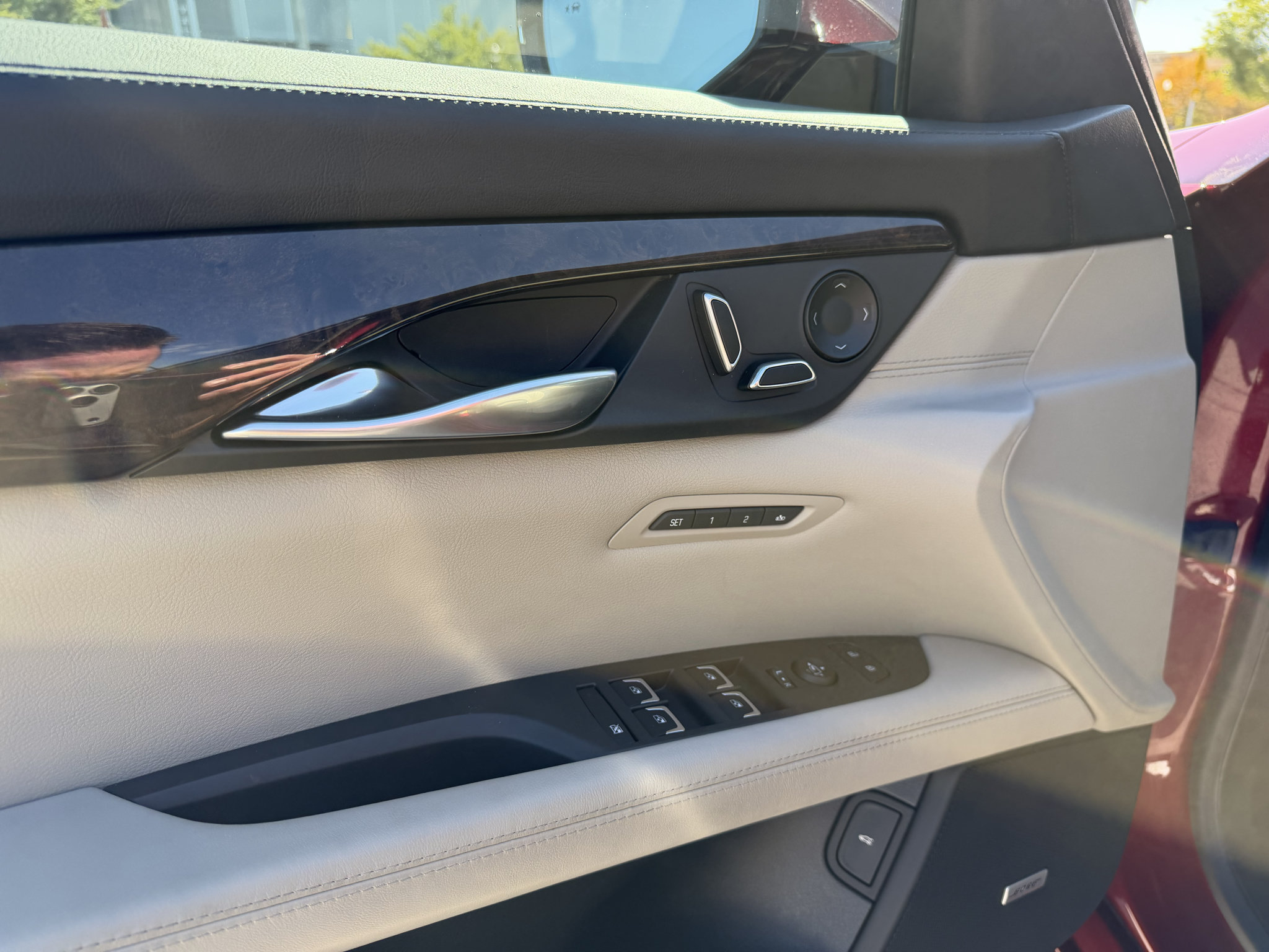 Used 2017 Cadillac CT6 Luxury AWD/4WD image 13