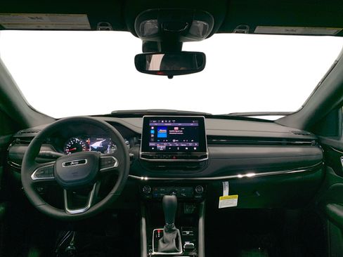 New 2026 Jeep Compass Latitude AWD/4WD image 19