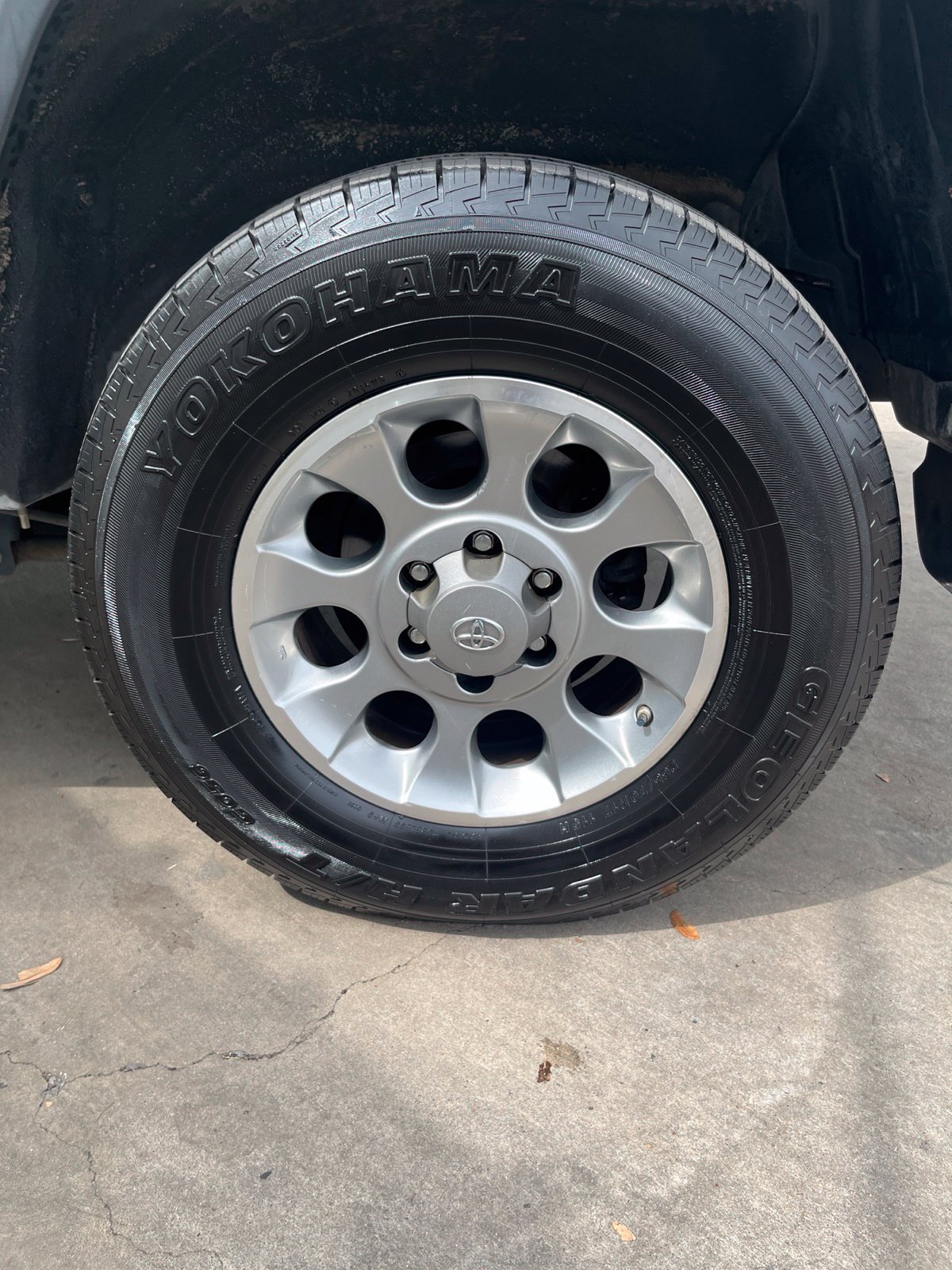 Used 2013 Toyota FJ Cruiser 4WD w/ Upgrade Pkg image 26