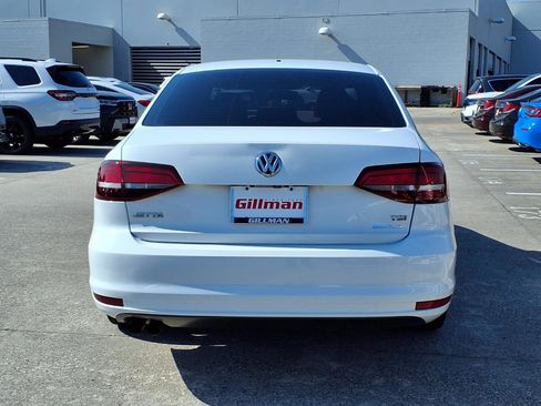 Used 2018 Volkswagen Jetta S FWD image 23