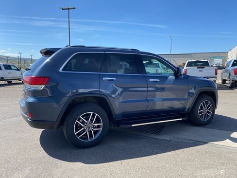 Used 2021 Jeep Grand Cherokee Limited w/ Luxury Group II image 16