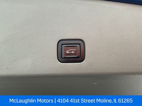 Certified 2023 Cadillac XT6 Premium Luxury image 30