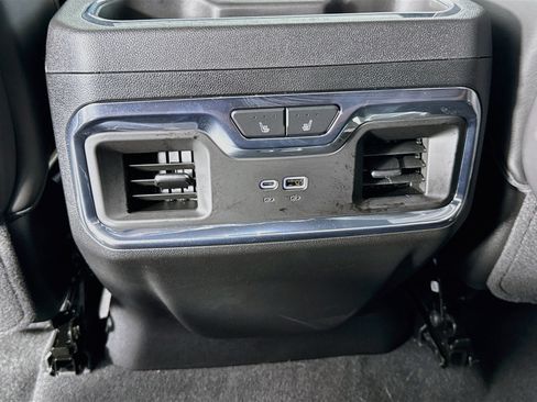 Used 2025 GMC Sierra 3500 Denali Ultimate AWD/4WD image 28