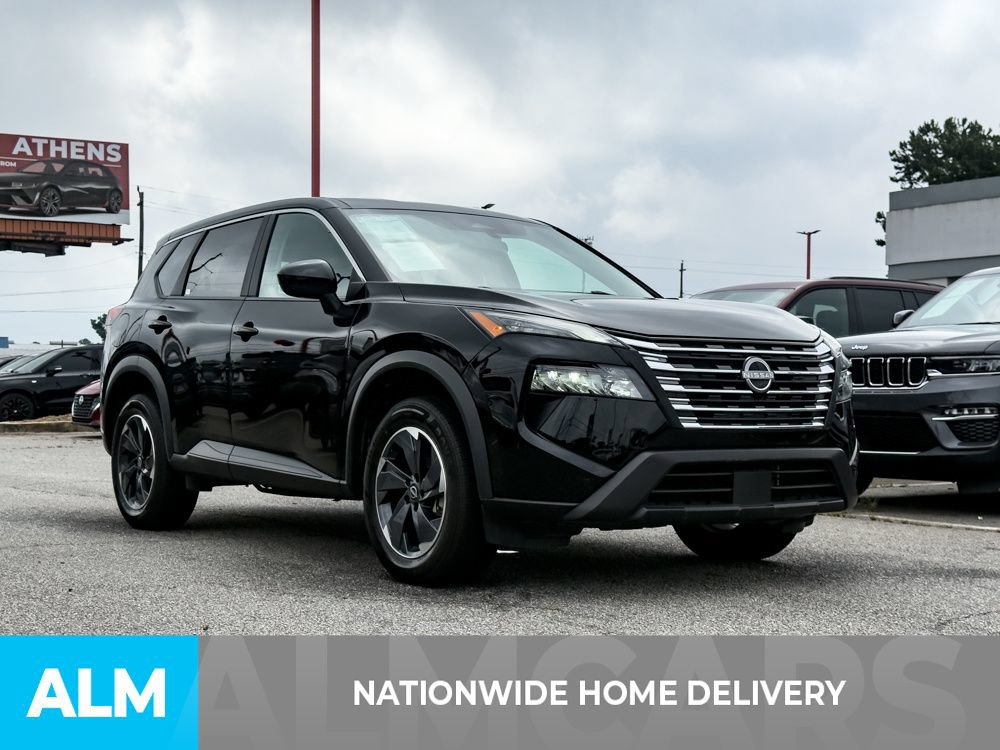 Used 2024 Nissan Rogue SV FWD image 4