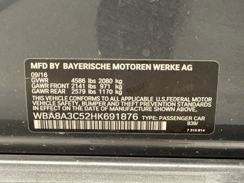 Used 2017 BMW 320i xDrive Sedan image 19