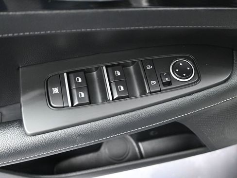 Certified 2024 Kia Forte GT-Line image 11