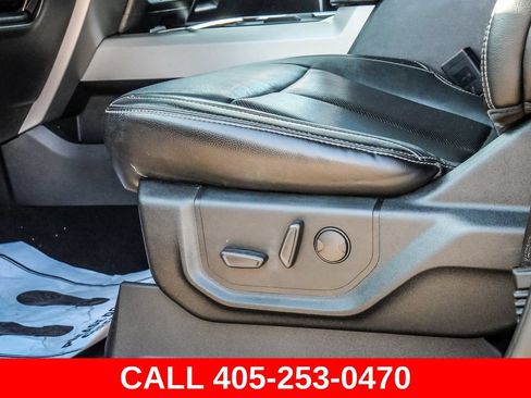 Used 2020 Ford F250 Lariat w/ Lariat Ultimate Package AWD/4WD image 32