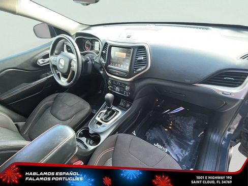 Used 2016 Jeep Cherokee 75th Anniversary FWD image 30