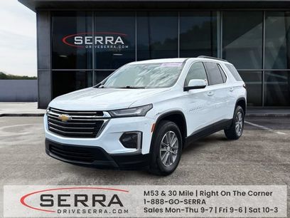 Used 2023 Chevrolet Traverse LT