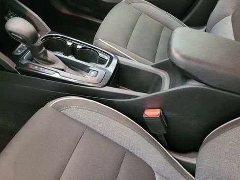 Used 2021 Chevrolet TrailBlazer LT w/ Convenience Package FWD image 26