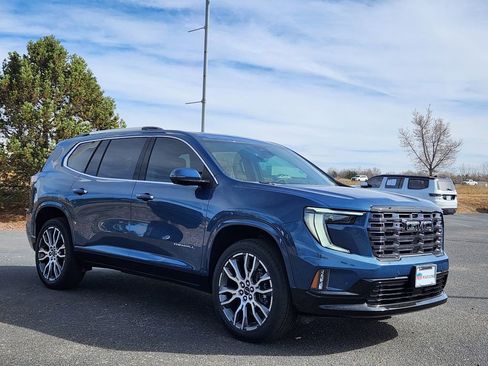 New 2026 GMC Acadia Denali Ultimate AWD/4WD image 4