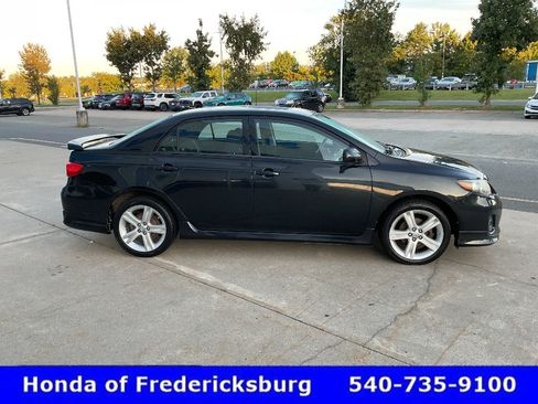 Used 2013 Toyota Corolla S w/ Premium Pkg FWD image 7