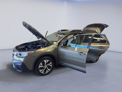 Used 2020 Subaru Outback Limited image 10