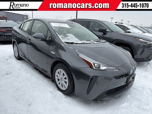 Certified 2022 Toyota Prius L Eco image 1
