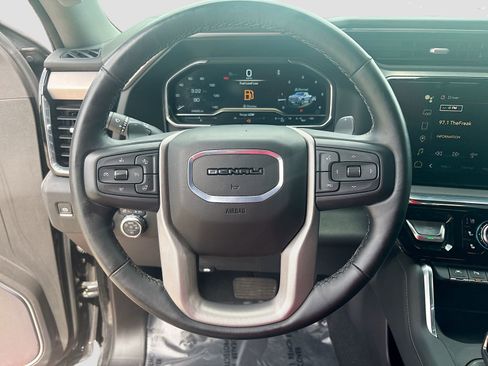 Used 2024 GMC Sierra 1500 Denali w/ Denali Reserve Package AWD/4WD image 11