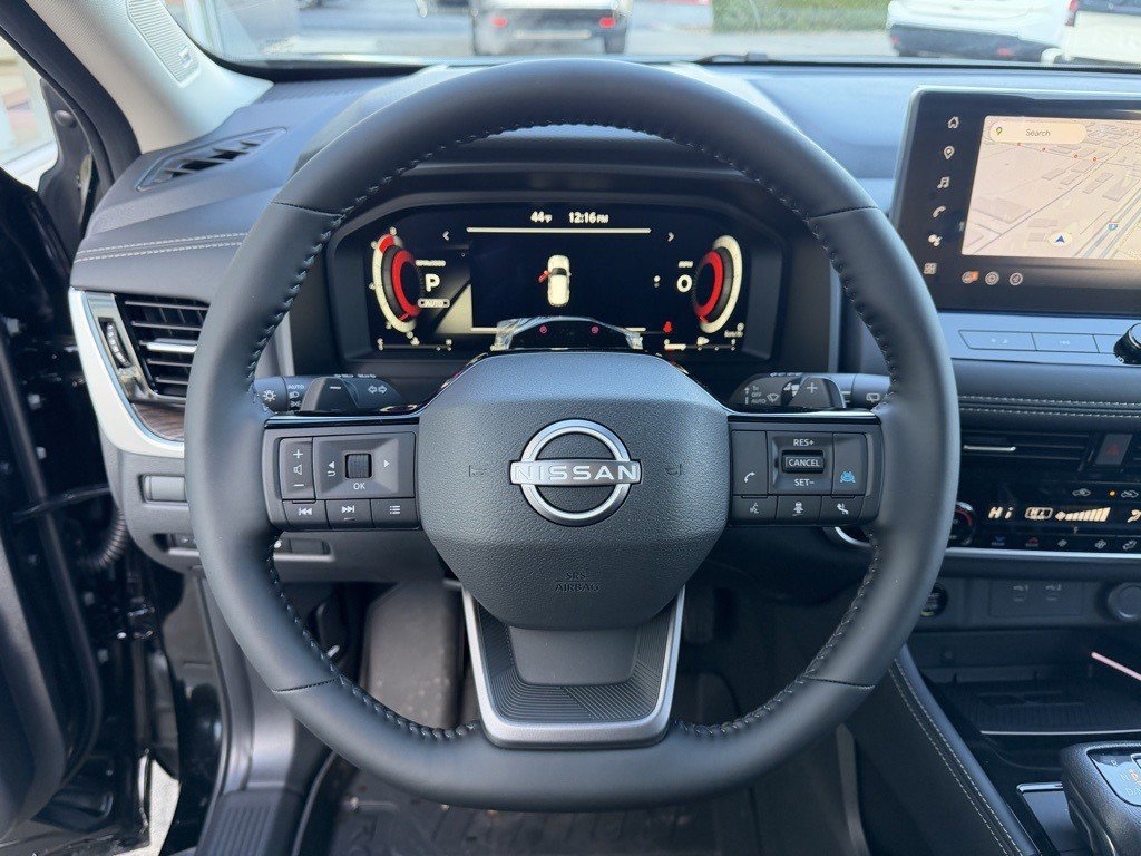 New 2026 Nissan Rogue Platinum w/ Tech Package AWD/4WD image 24