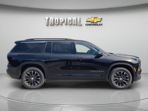 New 2026 Chevrolet Traverse LT w/ Sun and Wheel Package FWD image 6