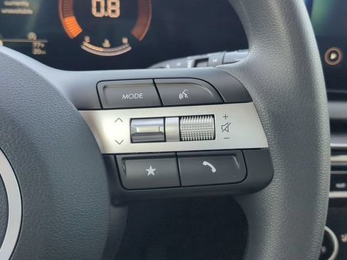 Used 2025 Hyundai Tucson SEL FWD image 25
