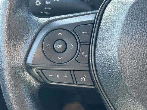 Certified 2025 Toyota Corolla LE image 31
