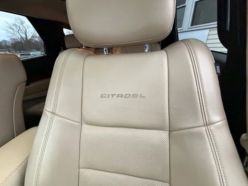 Used 2013 Dodge Durango Citadel w/ Technology Group image 25