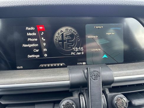 Used 2018 Alfa Romeo Stelvio Ti Sport image 30